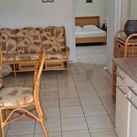 Logement Spacieux Deux Pieces A Baie Mahault 외부 사진