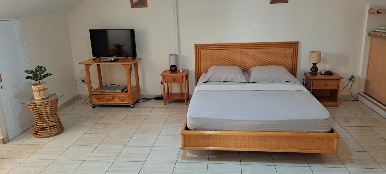 Logement Spacieux Deux Pieces A Baie Mahault 외부 사진