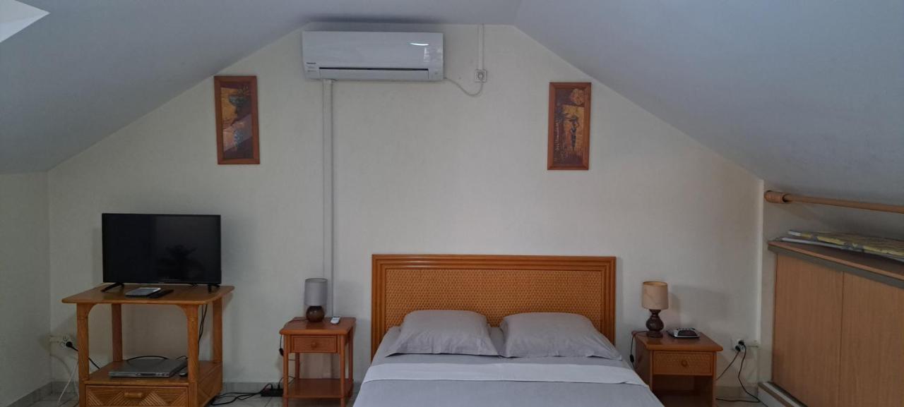 Logement Spacieux Deux Pieces A Baie Mahault 외부 사진